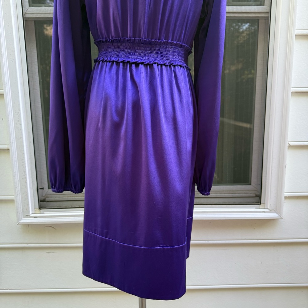 BCBGMaxAzria Persian blue silk V neck along sleeve dress size M - Picture 7 of 13